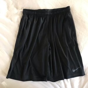 Nike Dri Fit Shorts Black M